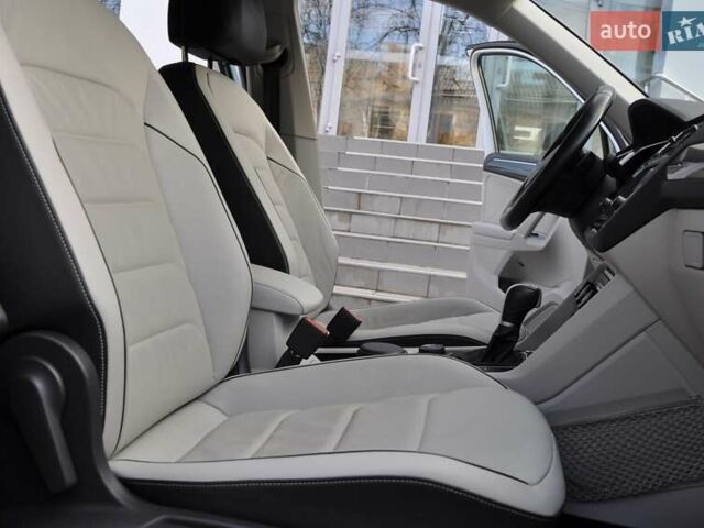 Белый Фольксваген Тигуан, объемом двигателя 1.98 л и пробегом 54 тыс. км за 27700 $, фото 23 на Automoto.ua