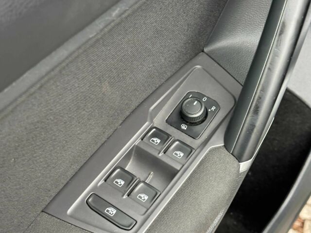 Белый Фольксваген Тигуан, объемом двигателя 2 л и пробегом 99 тыс. км за 18450 $, фото 9 на Automoto.ua