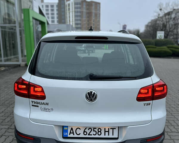 Белый Фольксваген Тигуан, объемом двигателя 1.98 л и пробегом 197 тыс. км за 11900 $, фото 21 на Automoto.ua