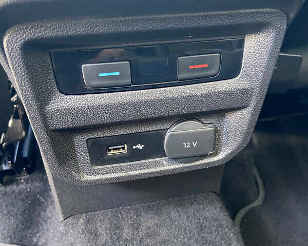 Белый Фольксваген Тигуан, объемом двигателя 1.97 л и пробегом 182 тыс. км за 26200 $, фото 18 на Automoto.ua