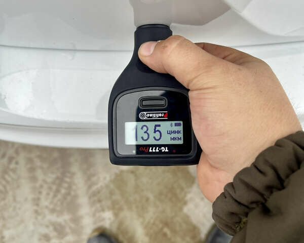 Белый Фольксваген Тигуан, объемом двигателя 2 л и пробегом 210 тыс. км за 23999 $, фото 92 на Automoto.ua