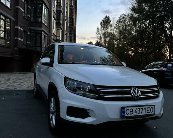 Белый Фольксваген Тигуан, объемом двигателя 1.98 л и пробегом 99 тыс. км за 13700 $, фото 7 на Automoto.ua