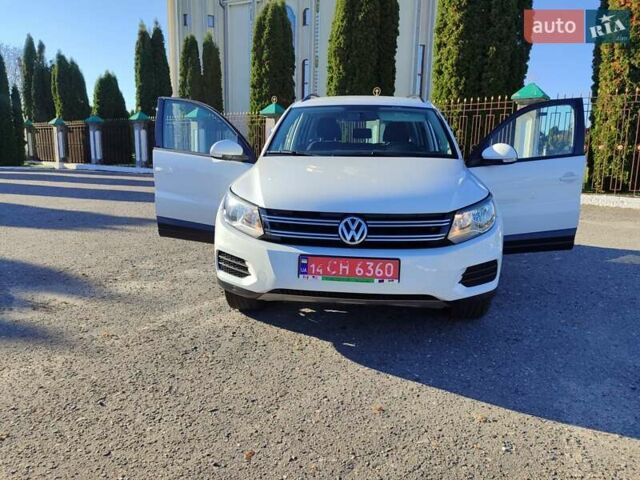 Белый Фольксваген Тигуан, объемом двигателя 2 л и пробегом 93 тыс. км за 13500 $, фото 1 на Automoto.ua