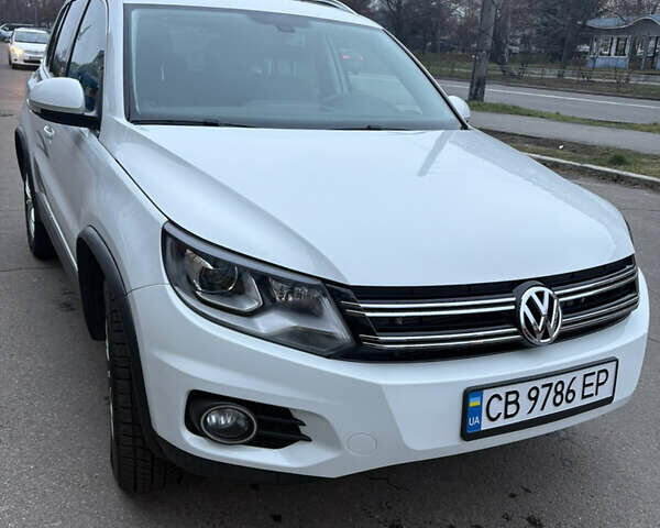 Білий Фольксваген Тігуан, об'ємом двигуна 1.98 л та пробігом 156 тис. км за 16300 $, фото 13 на Automoto.ua