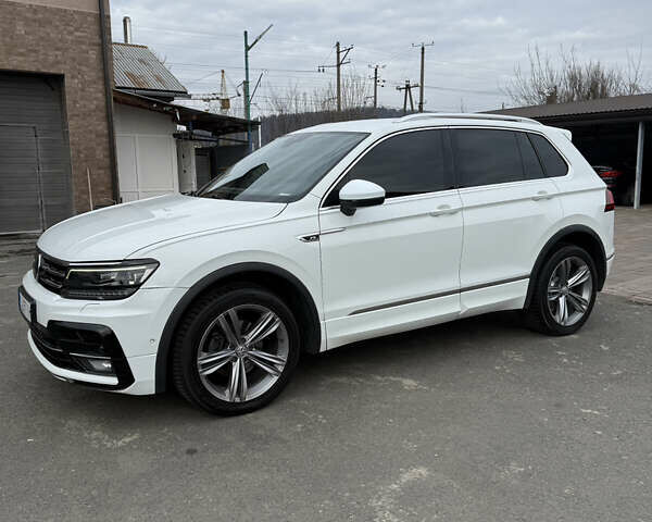 Белый Фольксваген Тигуан, объемом двигателя 1.97 л и пробегом 278 тыс. км за 25500 $, фото 16 на Automoto.ua