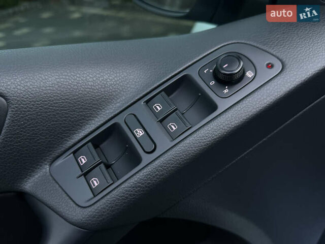 Белый Фольксваген Тигуан, объемом двигателя 2 л и пробегом 176 тыс. км за 12650 $, фото 32 на Automoto.ua