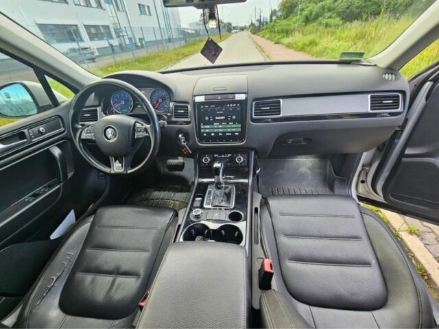 Білий Фольксваген Тігуан, об'ємом двигуна 2 л та пробігом 146 тис. км за 10200 $, фото 9 на Automoto.ua