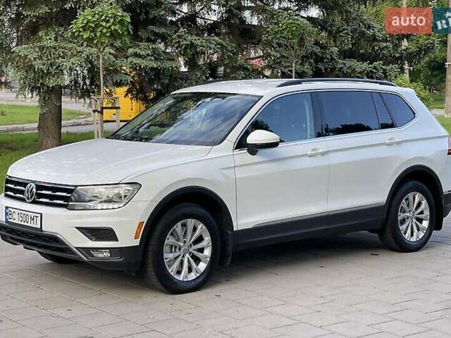 Белый Фольксваген Тигуан, объемом двигателя 1.98 л и пробегом 94 тыс. км за 19800 $, фото 5 на Automoto.ua