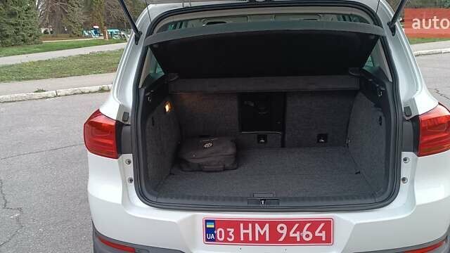 Белый Фольксваген Тигуан, объемом двигателя 2 л и пробегом 228 тыс. км за 13850 $, фото 41 на Automoto.ua