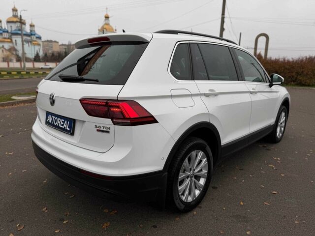Белый Фольксваген Тигуан, объемом двигателя 2 л и пробегом 71 тыс. км за 25000 $, фото 9 на Automoto.ua