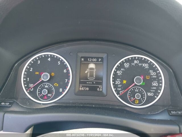 Білий Фольксваген Тігуан, об'ємом двигуна 2 л та пробігом 152 тис. км за 7600 $, фото 7 на Automoto.ua