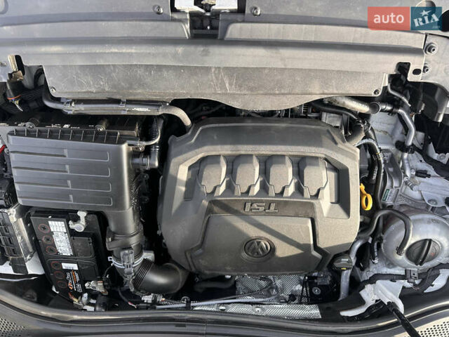 Белый Фольксваген Тигуан, объемом двигателя 1.98 л и пробегом 160 тыс. км за 16200 $, фото 19 на Automoto.ua