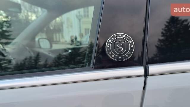 Белый Фольксваген Тигуан, объемом двигателя 2 л и пробегом 228 тыс. км за 13850 $, фото 9 на Automoto.ua