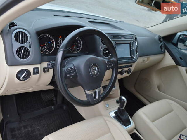 Белый Фольксваген Тигуан, объемом двигателя 1.98 л и пробегом 82 тыс. км за 15600 $, фото 6 на Automoto.ua