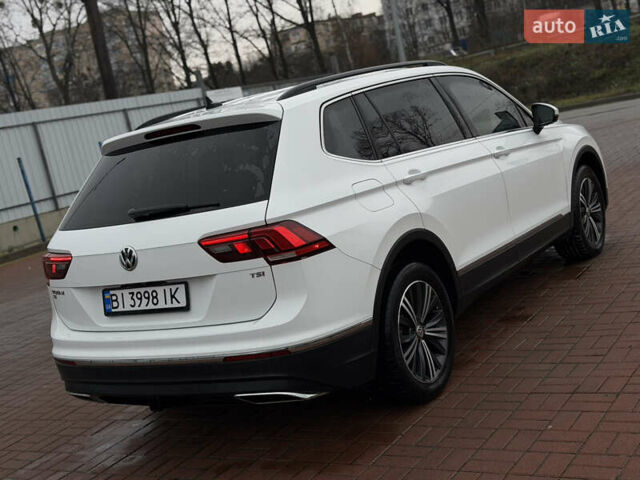 Білий Фольксваген Тігуан, об'ємом двигуна 1.98 л та пробігом 163 тис. км за 17500 $, фото 42 на Automoto.ua