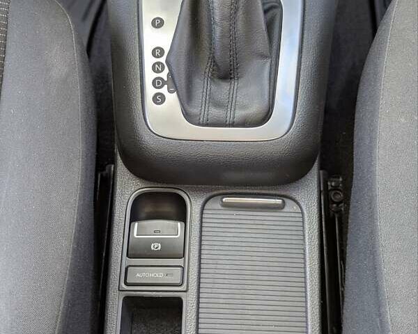 Белый Фольксваген Тигуан, объемом двигателя 1.98 л и пробегом 50 тыс. км за 13999 $, фото 26 на Automoto.ua