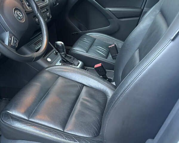 Білий Фольксваген Тігуан, об'ємом двигуна 1.98 л та пробігом 156 тис. км за 16300 $, фото 6 на Automoto.ua