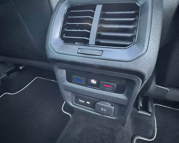 Білий Фольксваген Тігуан, об'ємом двигуна 1.98 л та пробігом 156 тис. км за 26500 $, фото 31 на Automoto.ua