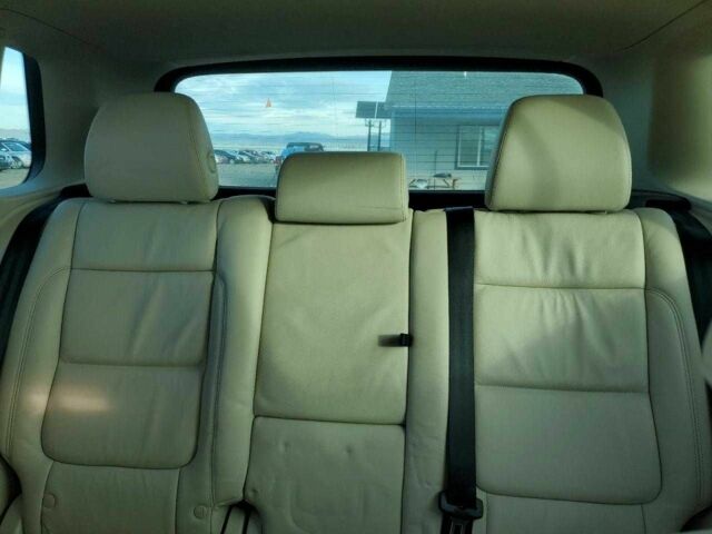 Белый Фольксваген Тигуан, объемом двигателя 2 л и пробегом 140 тыс. км за 1700 $, фото 9 на Automoto.ua