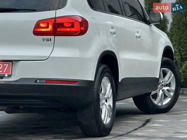 Белый Фольксваген Тигуан, объемом двигателя 2 л и пробегом 176 тыс. км за 12650 $, фото 19 на Automoto.ua