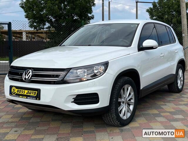 Белый Фольксваген Тигуан, объемом двигателя 2 л и пробегом 83 тыс. км за 14400 $, фото 2 на Automoto.ua