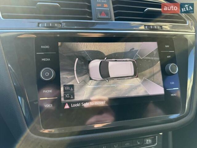 Білий Фольксваген Тігуан, об'ємом двигуна 1.98 л та пробігом 148 тис. км за 24000 $, фото 19 на Automoto.ua