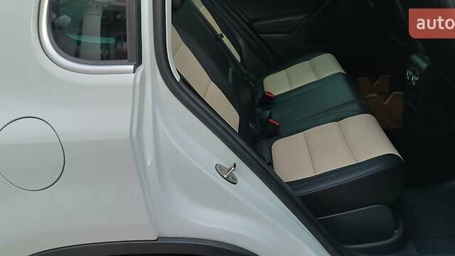 Белый Фольксваген Тигуан, объемом двигателя 2 л и пробегом 228 тыс. км за 13850 $, фото 45 на Automoto.ua