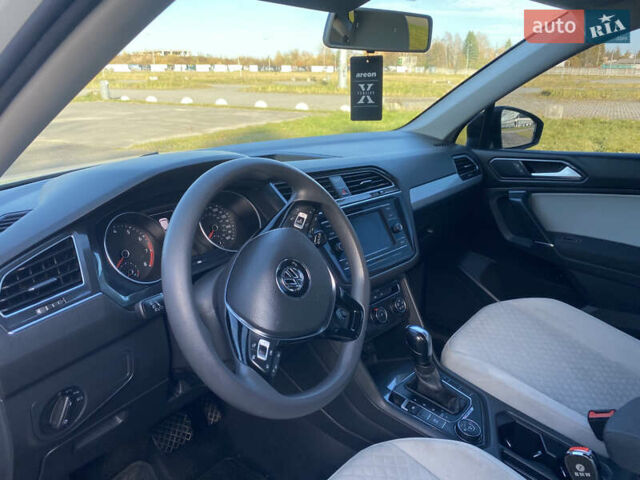 Белый Фольксваген Тигуан, объемом двигателя 2 л и пробегом 166 тыс. км за 14700 $, фото 30 на Automoto.ua