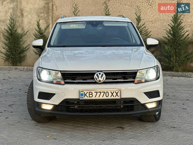 Белый Фольксваген Тигуан, объемом двигателя 1.97 л и пробегом 258 тыс. км за 23300 $, фото 10 на Automoto.ua
