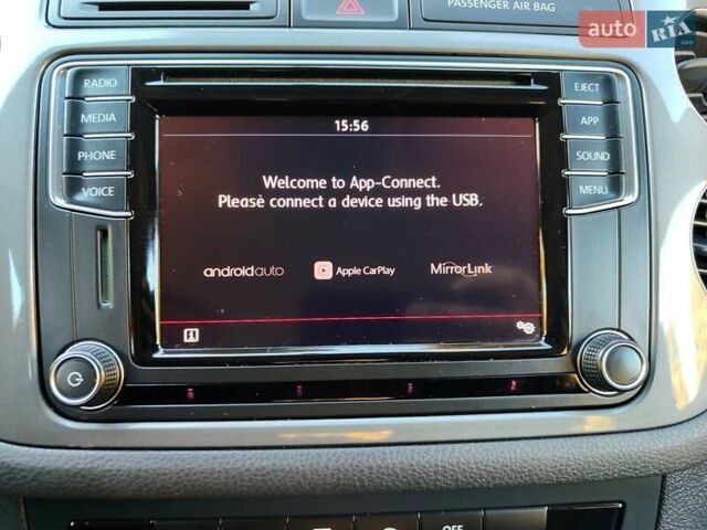 Белый Фольксваген Тигуан, объемом двигателя 2 л и пробегом 93 тыс. км за 13500 $, фото 31 на Automoto.ua