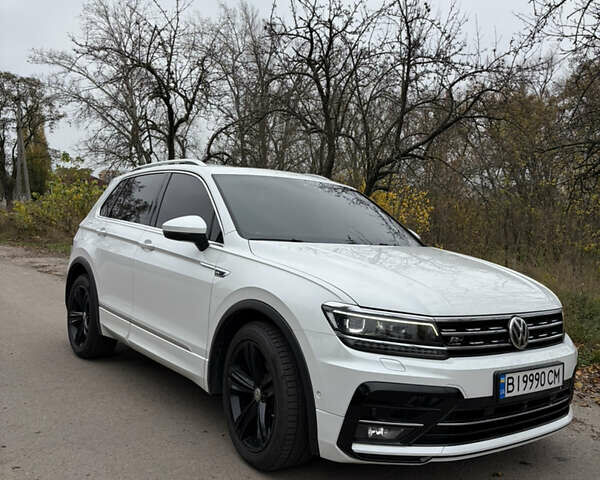 Белый Фольксваген Тигуан, объемом двигателя 1.97 л и пробегом 167 тыс. км за 28000 $, фото 3 на Automoto.ua