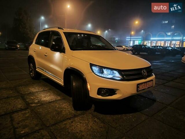Белый Фольксваген Тигуан, объемом двигателя 1.98 л и пробегом 145 тыс. км за 14200 $, фото 69 на Automoto.ua
