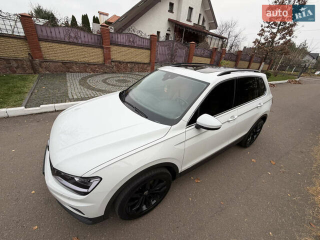 Белый Фольксваген Тигуан, объемом двигателя 1.98 л и пробегом 200 тыс. км за 21950 $, фото 5 на Automoto.ua