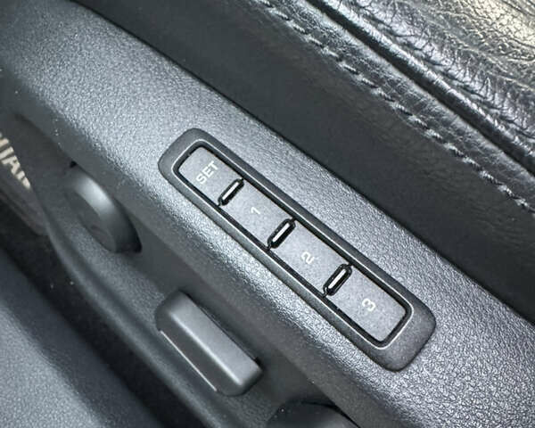 Белый Фольксваген Тигуан, объемом двигателя 2 л и пробегом 54 тыс. км за 15200 $, фото 98 на Automoto.ua