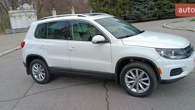 Белый Фольксваген Тигуан, объемом двигателя 2 л и пробегом 228 тыс. км за 13850 $, фото 23 на Automoto.ua