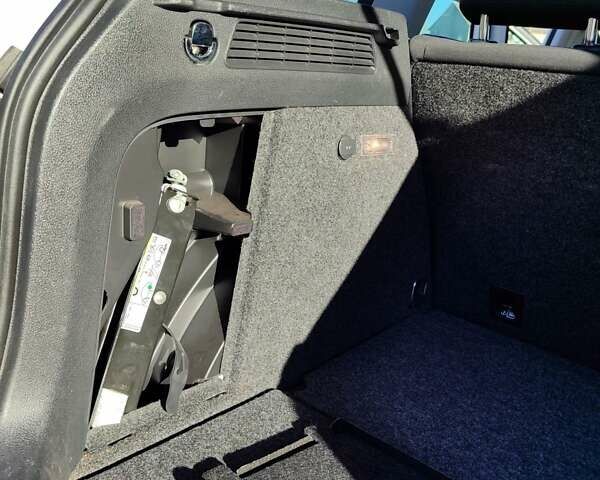 Белый Фольксваген Тигуан, объемом двигателя 2 л и пробегом 93 тыс. км за 13500 $, фото 33 на Automoto.ua