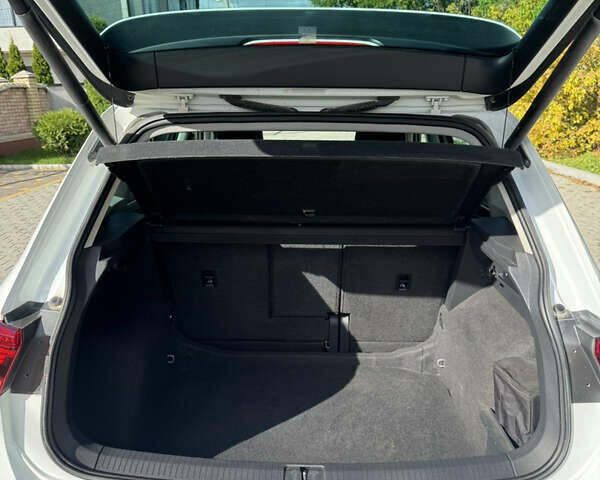 Белый Фольксваген Тигуан, объемом двигателя 1.97 л и пробегом 179 тыс. км за 25500 $, фото 18 на Automoto.ua