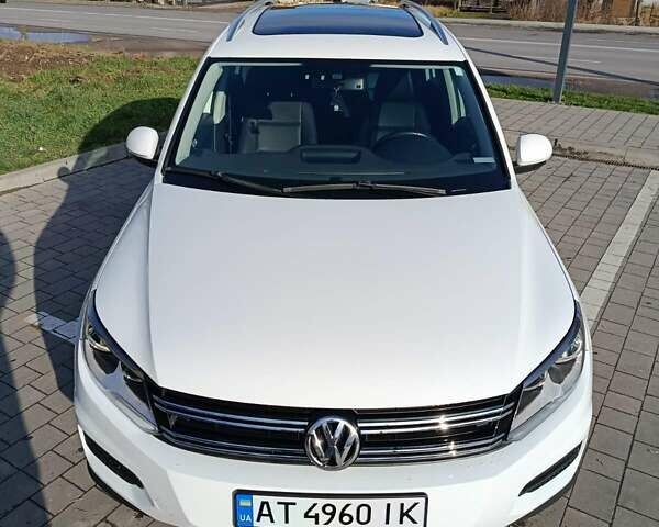 Белый Фольксваген Тигуан, объемом двигателя 1.98 л и пробегом 200 тыс. км за 14600 $, фото 3 на Automoto.ua