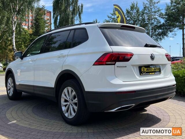 Білий Фольксваген Тігуан, об'ємом двигуна 2 л та пробігом 115 тис. км за 16999 $, фото 4 на Automoto.ua