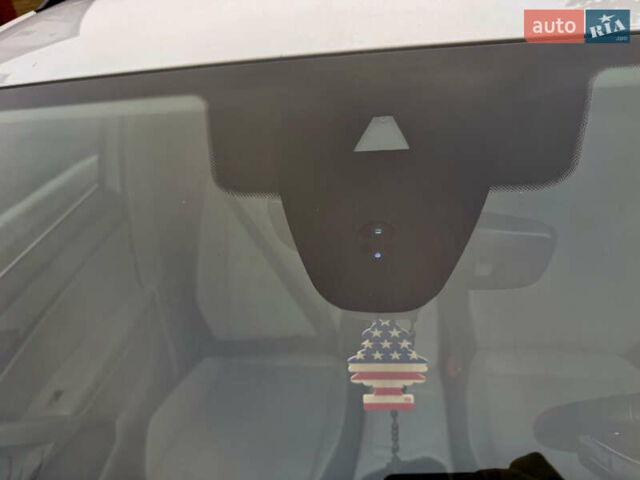 Белый Фольксваген Тигуан, объемом двигателя 1.98 л и пробегом 200 тыс. км за 21950 $, фото 41 на Automoto.ua