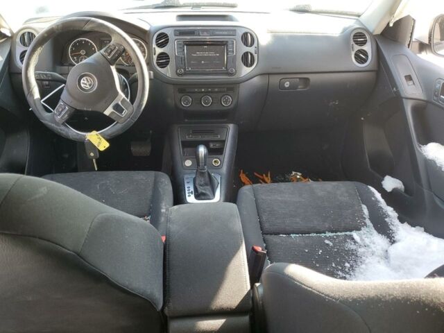 Білий Фольксваген Тігуан, об'ємом двигуна 2 л та пробігом 117 тис. км за 8400 $, фото 7 на Automoto.ua