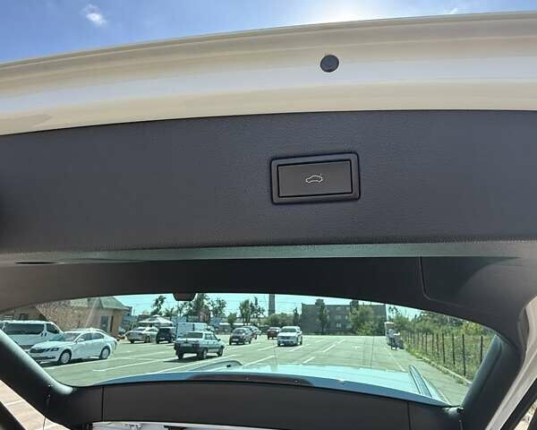 Білий Фольксваген Тігуан, об'ємом двигуна 2.01 л та пробігом 71 тис. км за 26000 $, фото 11 на Automoto.ua