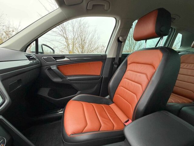 Белый Фольксваген Тигуан, объемом двигателя 2 л и пробегом 71 тыс. км за 25000 $, фото 23 на Automoto.ua