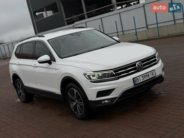 Білий Фольксваген Тігуан, об'ємом двигуна 1.98 л та пробігом 163 тис. км за 17500 $, фото 62 на Automoto.ua
