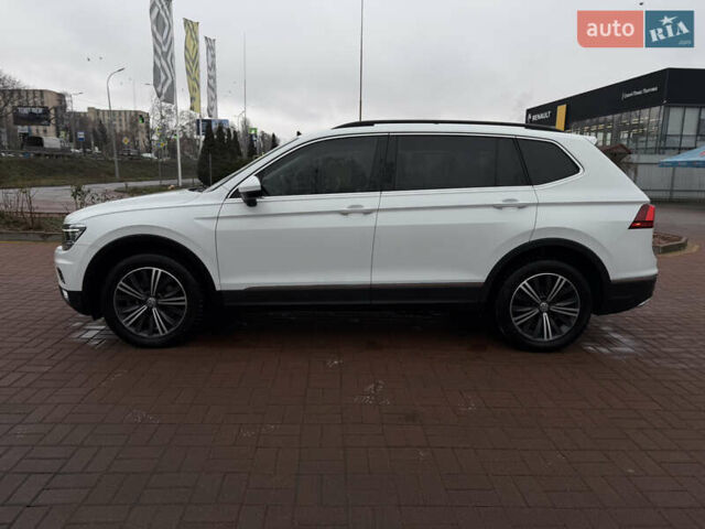 Білий Фольксваген Тігуан, об'ємом двигуна 1.98 л та пробігом 163 тис. км за 17500 $, фото 17 на Automoto.ua