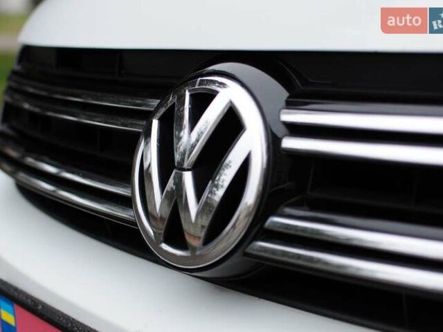 Белый Фольксваген Тигуан, объемом двигателя 1.98 л и пробегом 145 тыс. км за 14200 $, фото 51 на Automoto.ua