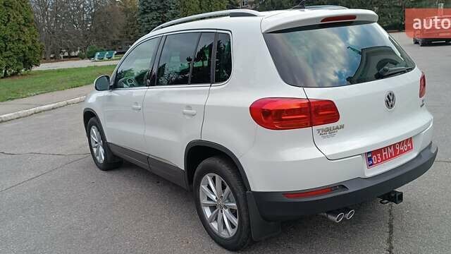 Белый Фольксваген Тигуан, объемом двигателя 2 л и пробегом 228 тыс. км за 13850 $, фото 12 на Automoto.ua