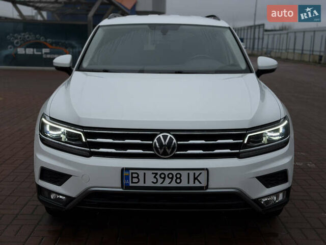 Білий Фольксваген Тігуан, об'ємом двигуна 1.98 л та пробігом 163 тис. км за 17500 $, фото 1 на Automoto.ua