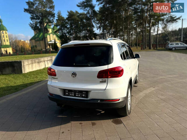Белый Фольксваген Тигуан, объемом двигателя 2 л и пробегом 190 тыс. км за 11999 $, фото 18 на Automoto.ua