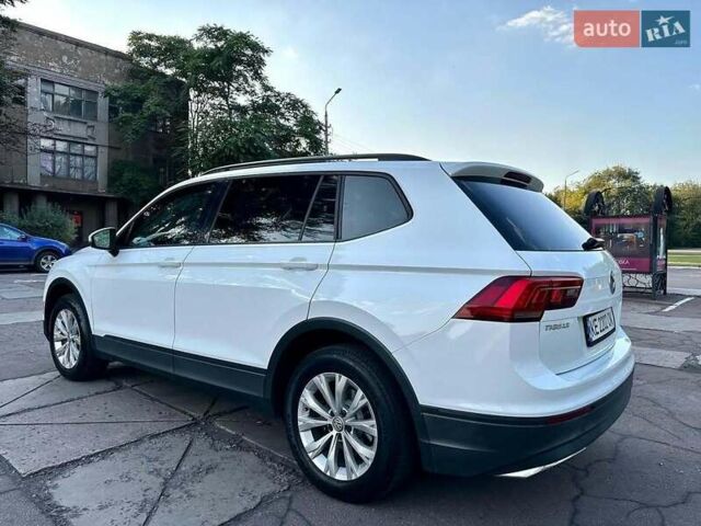 Белый Фольксваген Тигуан, объемом двигателя 1.98 л и пробегом 121 тыс. км за 21300 $, фото 5 на Automoto.ua